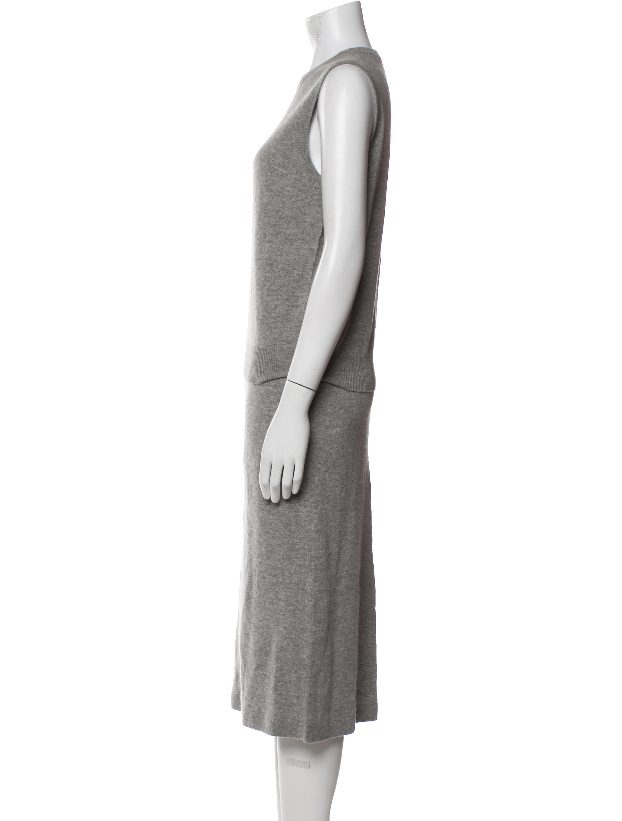 Allude Virgin Wool Skirt Set