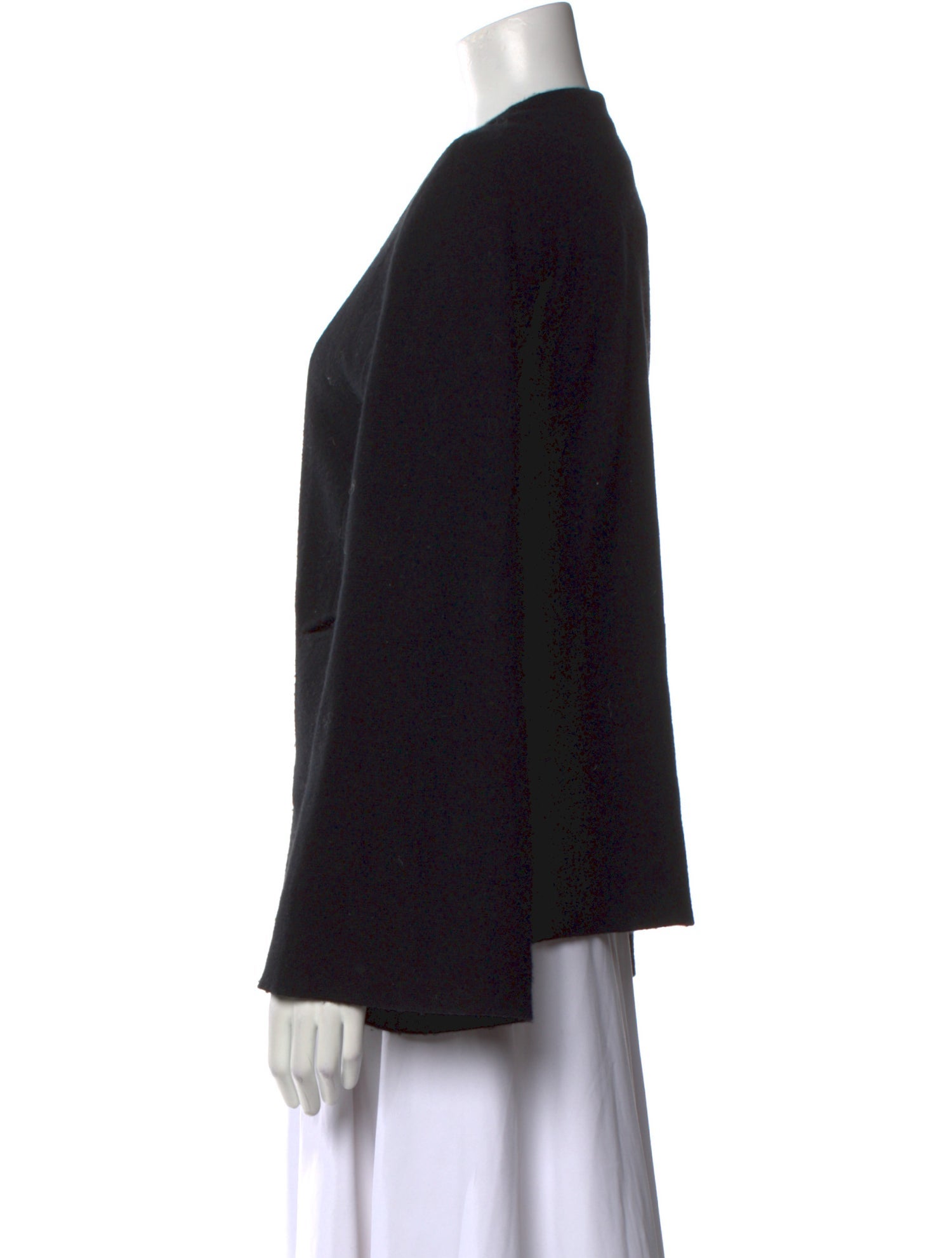 Allude Virgin Wool V-Neck Sweater