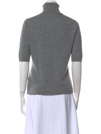 Allude Cashmere Turtleneck Sweater