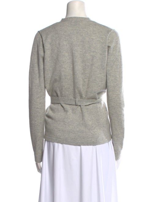 Allude Cashmere V-Neck Sweater