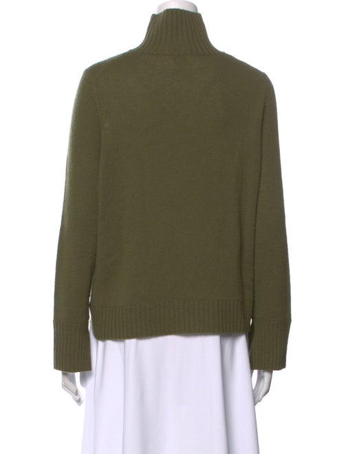 Allude Cashmere Turtleneck Sweater