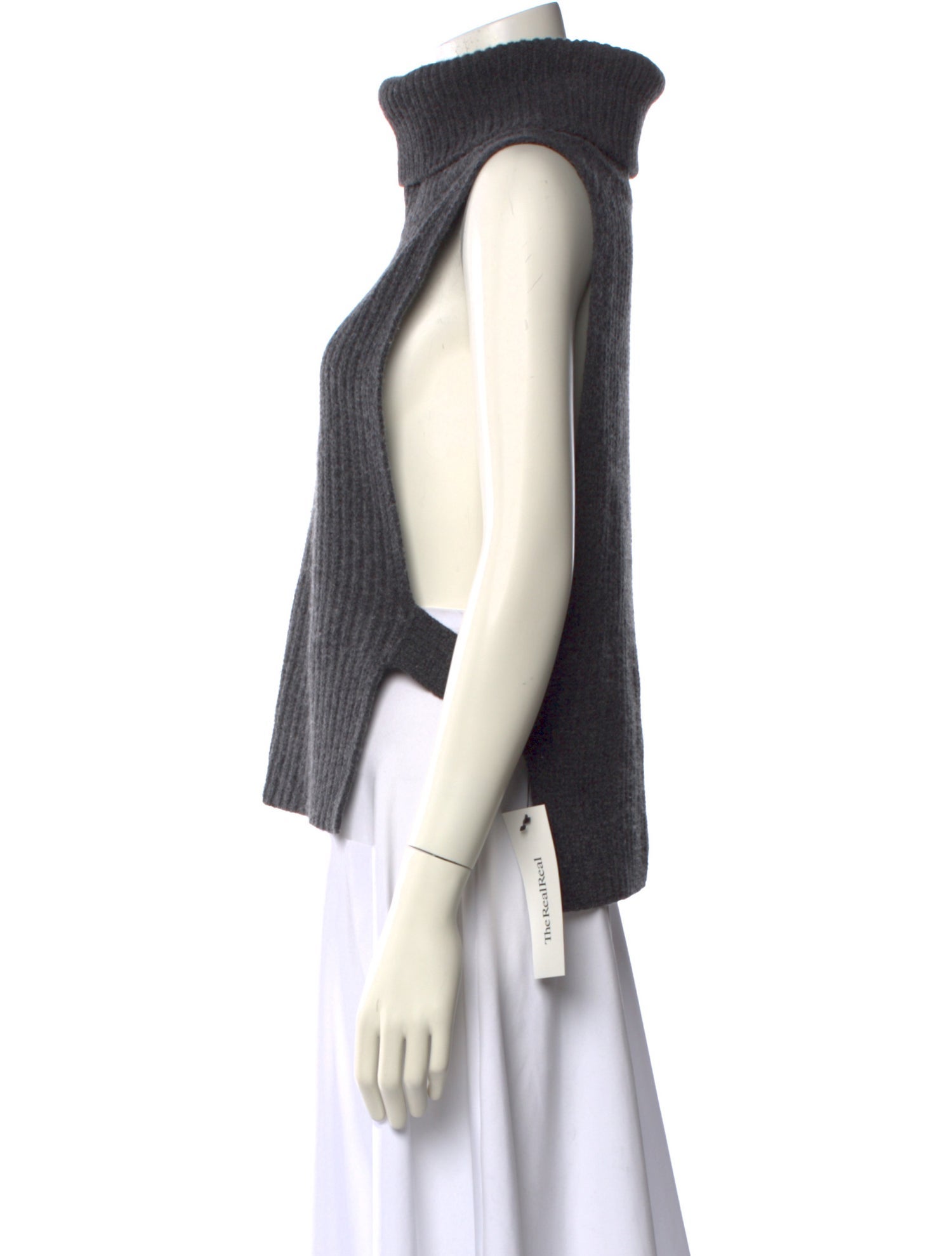 Allude Turtleneck Sweater