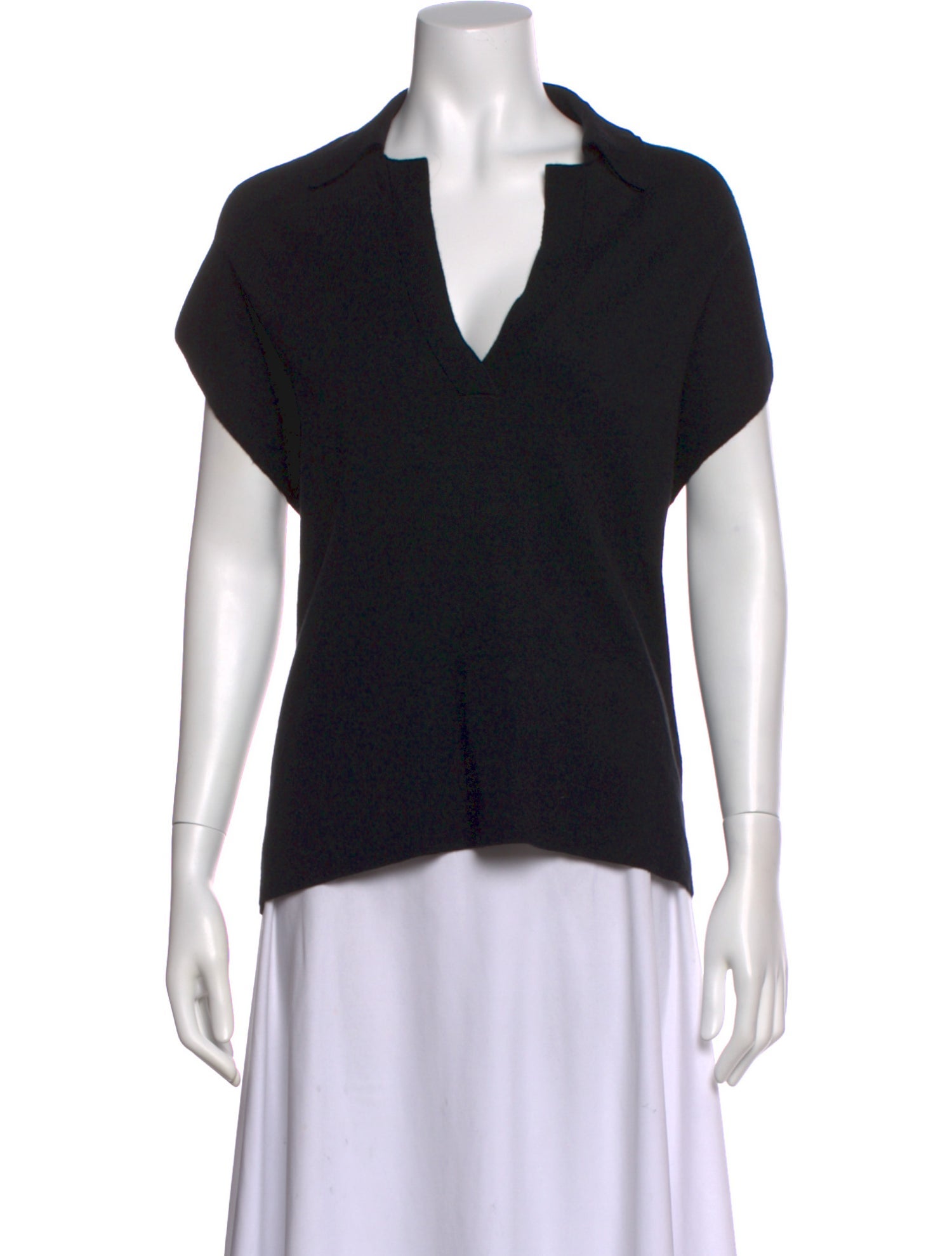 Allude V-Neck Short Sleeve Top