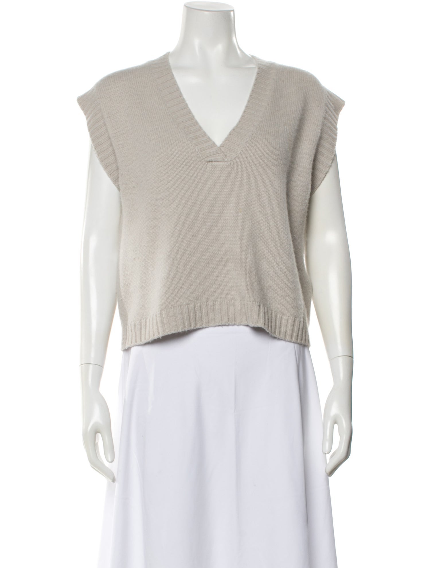 Allude Cashmere V-Neck Sweater