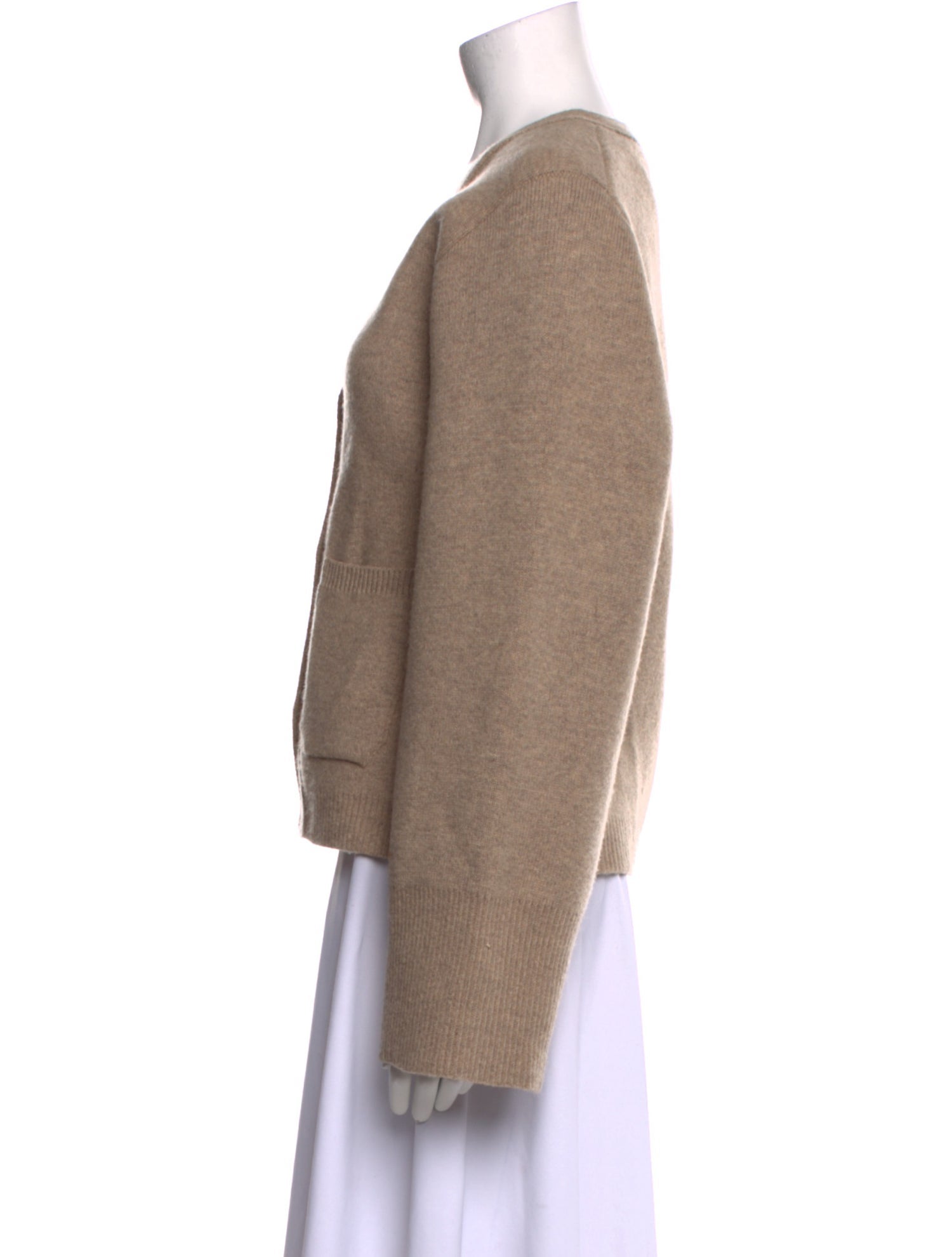 ALMINA concept Merino Wool V-Neck Sweater