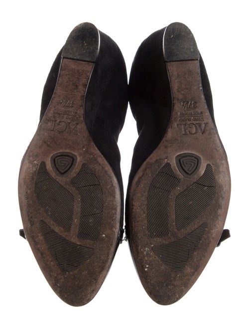 AGL Suede Pumps