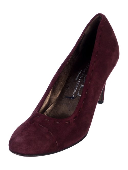AGL Suede Whipstitch Trim Pumps