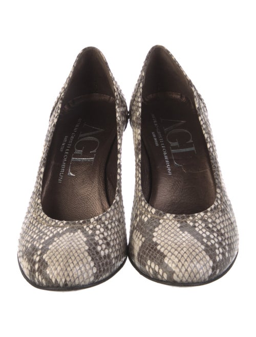 AGL Embossed Leather Animal Print Pumps