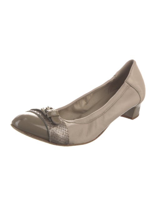 AGL Leather Chain-Link Accents Ballet Flats