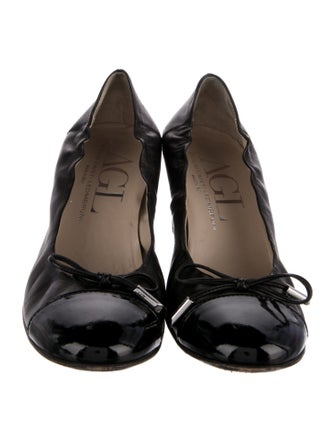 AGL Leather Bow Accents Pumps