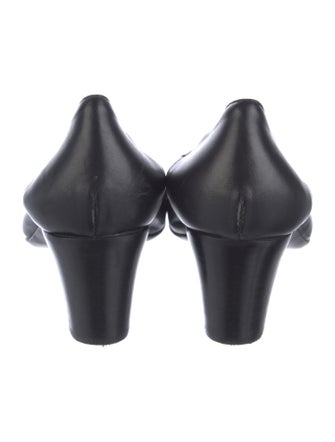 AGL Leather Chain-Link Accents Pumps