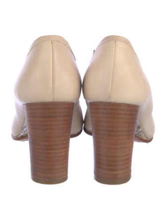 AGL Leather Pumps