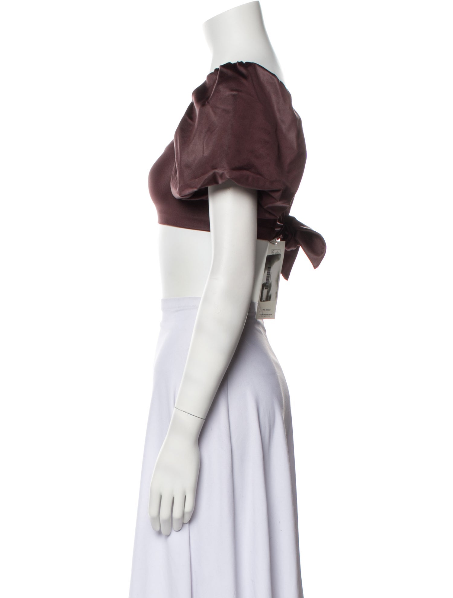 Agua Bendita Square Neckline Short Sleeve Crop Top