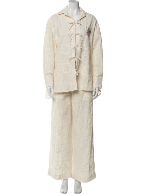 Agua Bendita Embroidered Accent Set