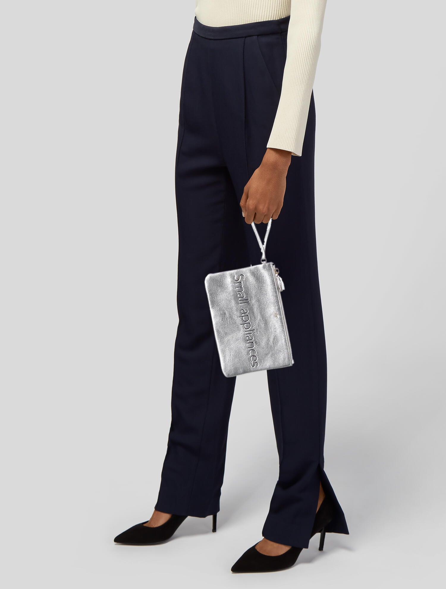 新品超歓迎 プライスダウン ) Anya Hindmarch Real fur 2023正規品