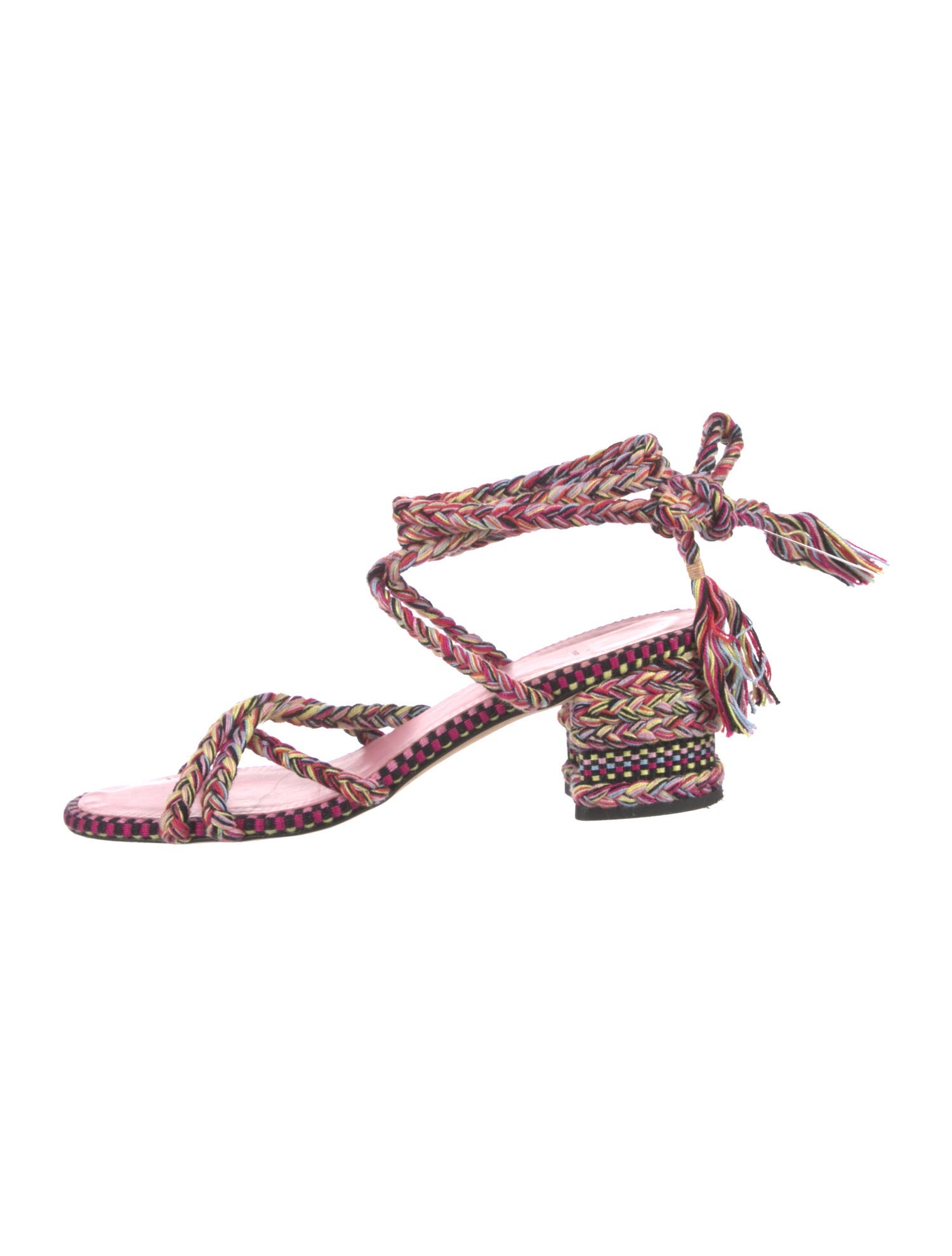Amambaih Printed T-Strap Sandals