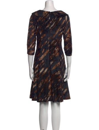 Alberto Makali Printed Knee-Length Dress