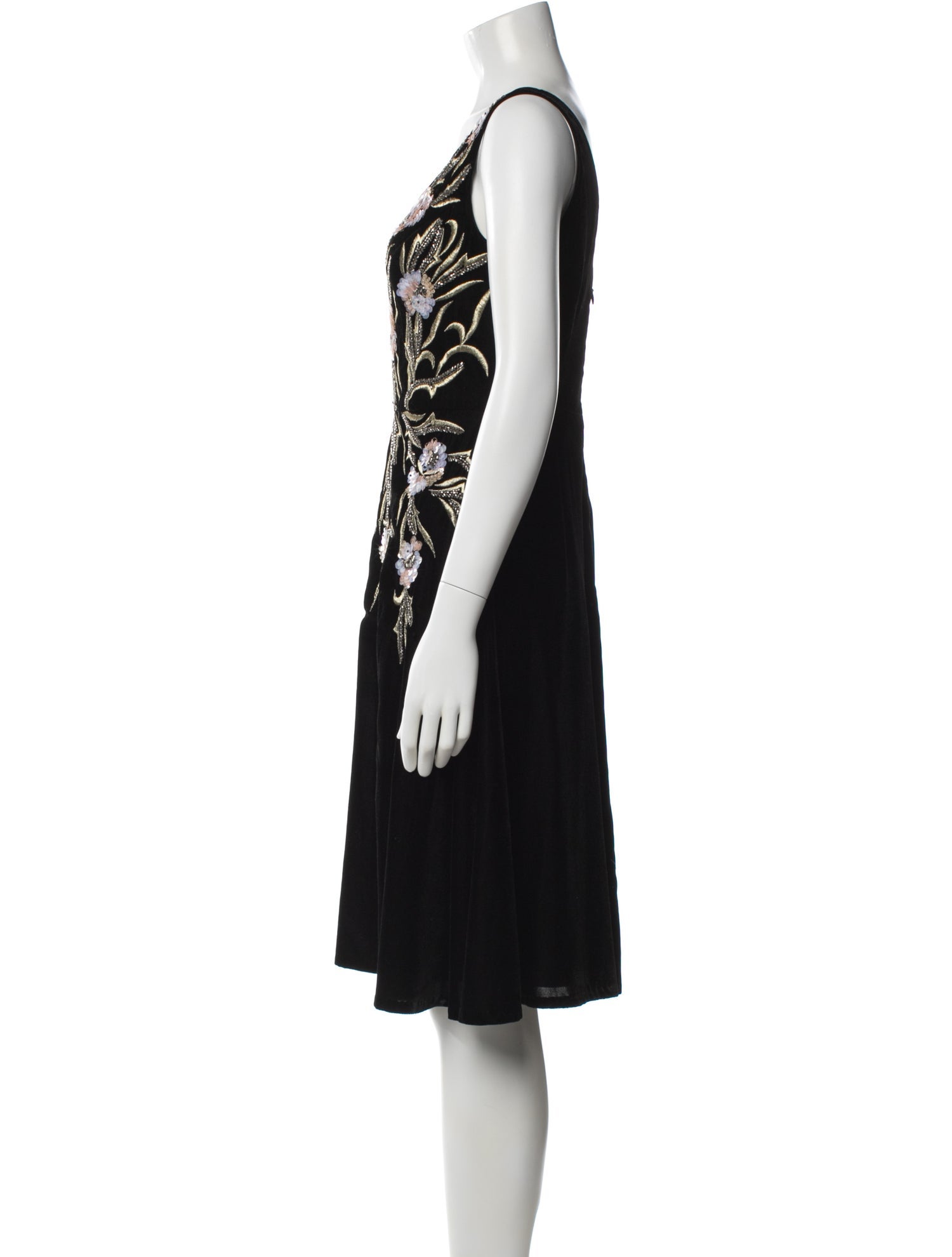 embroidered flower dresses Aidan Mattox Embellished Embroidered Evening Dress main image 1