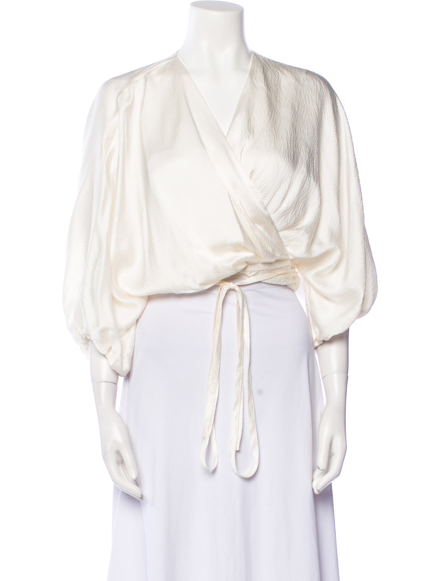 Aiifos Silk V-Neck Crop Top