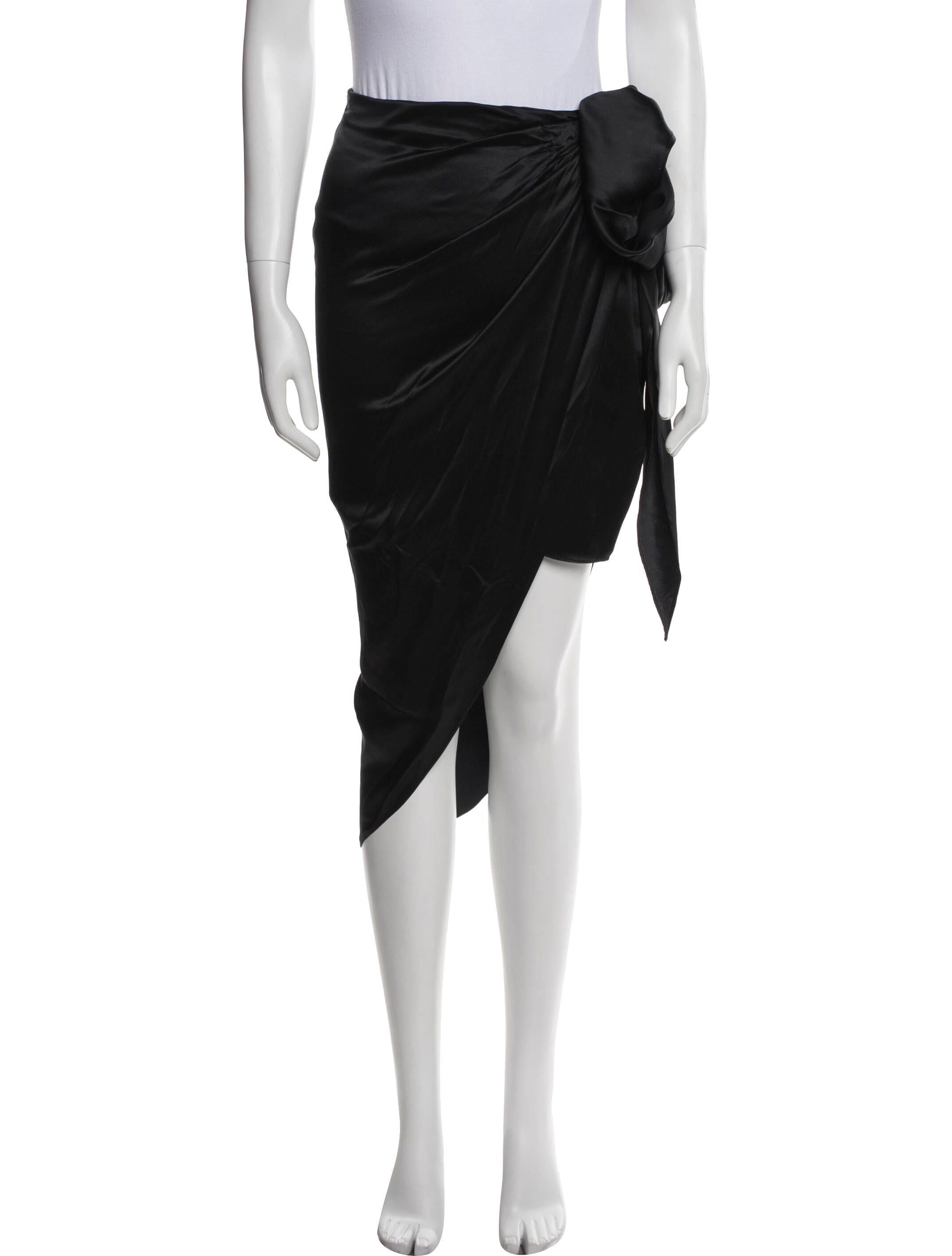 Aiifos Knee-Length Skirt