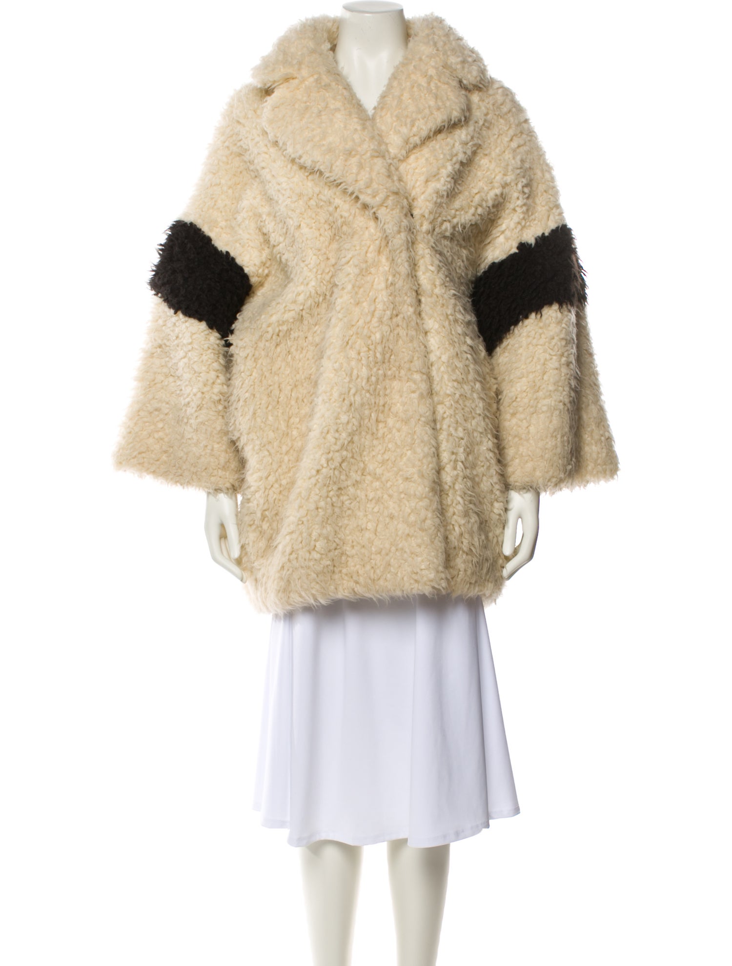 Ainea Faux Fur Coat