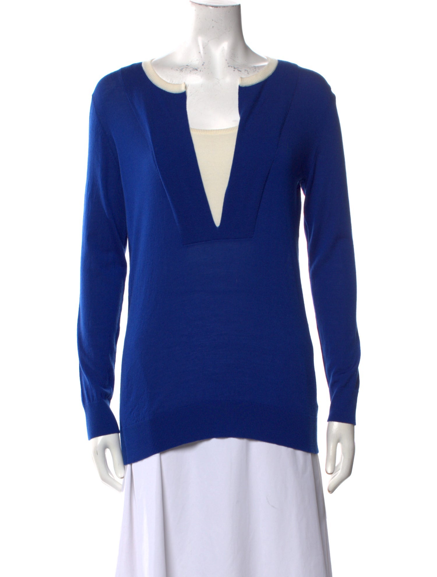 Akris Punto Wool Plunge Neckline Sweater