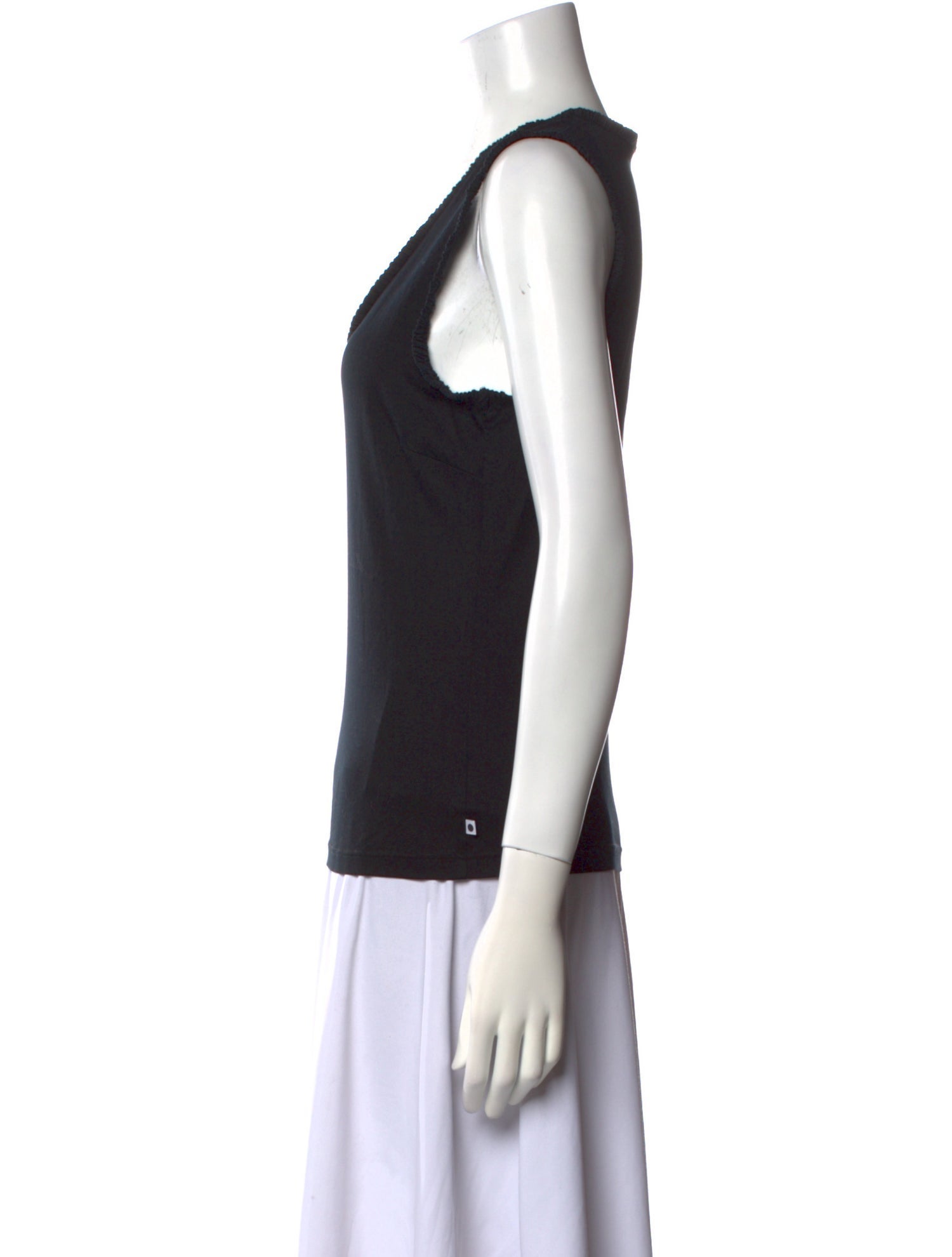 Akris Punto Scoop Neck Sleeveless Top