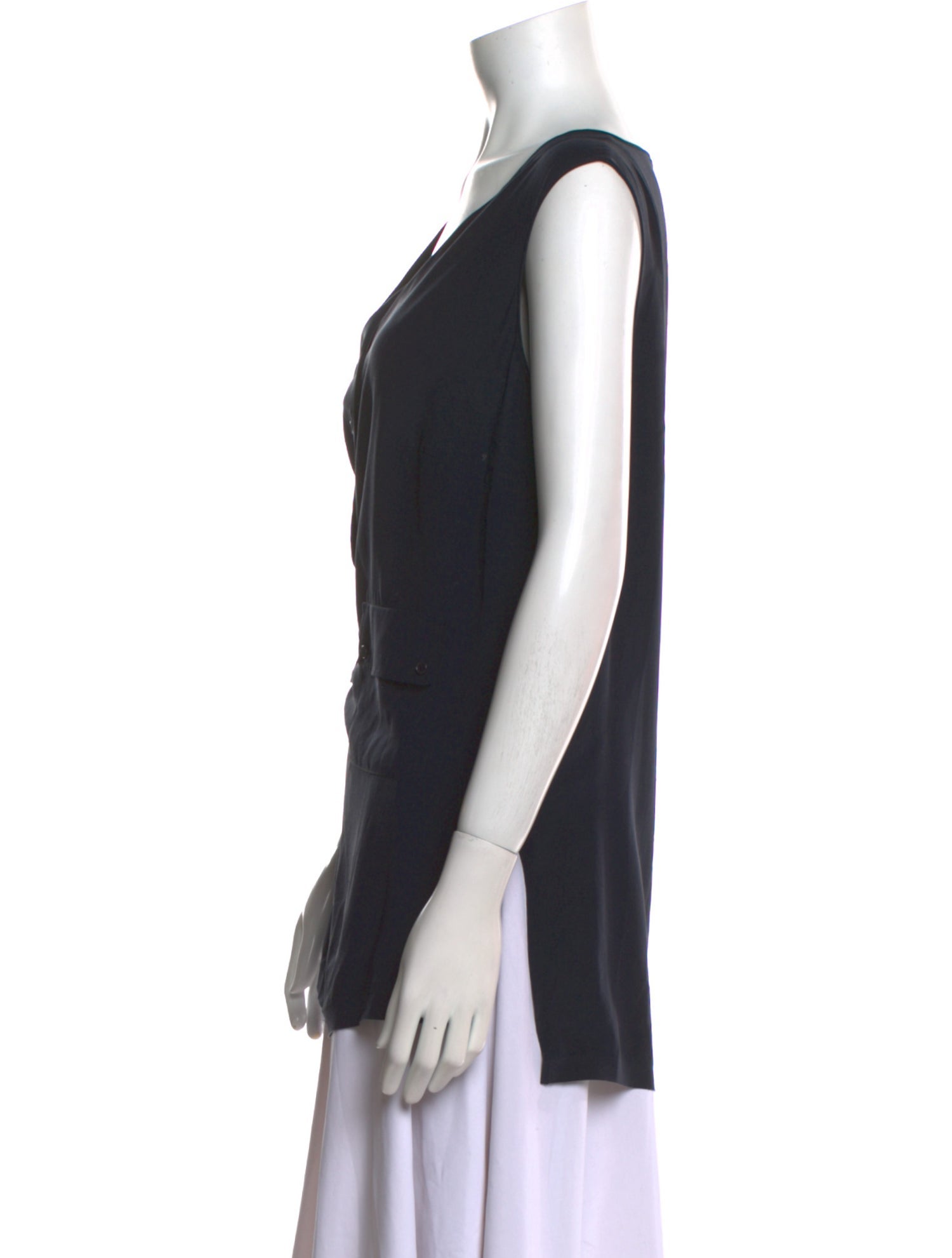 Akris Punto Silk V-Neck Top