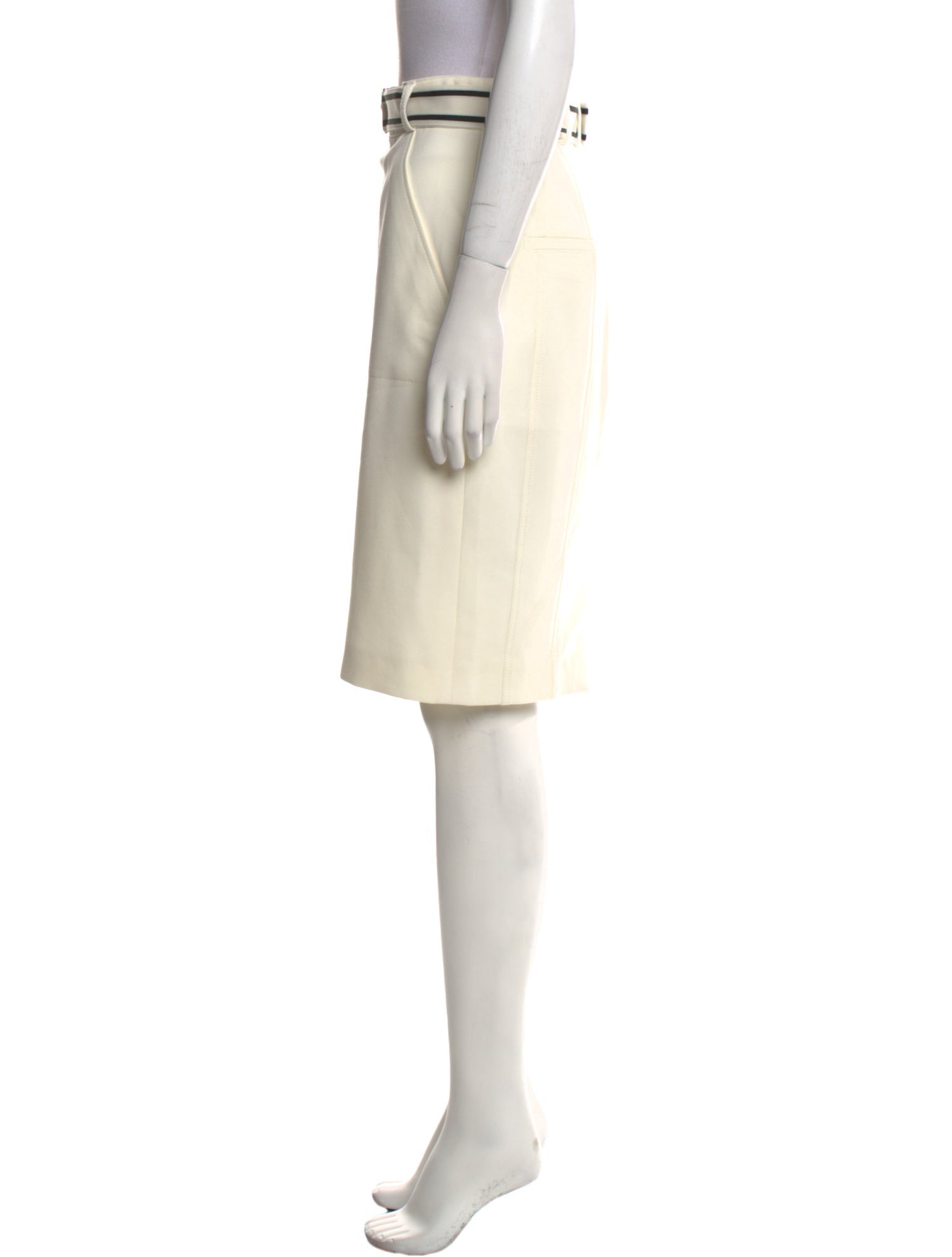 Akris Punto Knee-Length Skirt