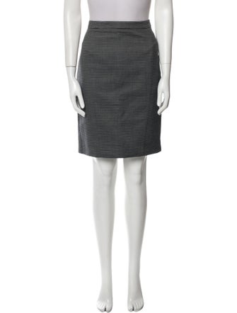 Akris Punto Knee-Length Skirt
