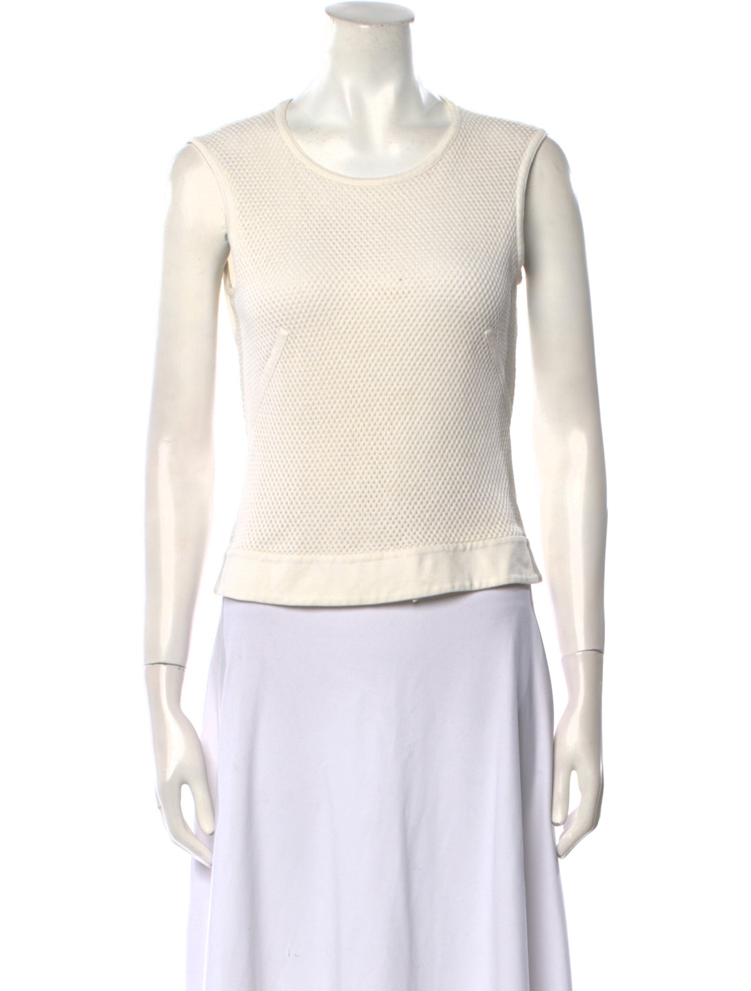 Akris Punto Scoop Neck Sleeveless Crop Top