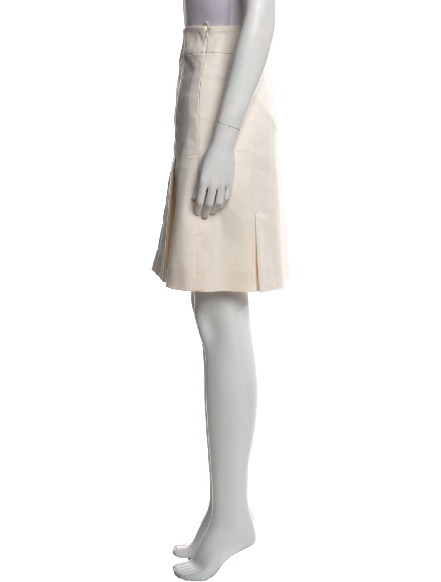 Akris Punto Pleated Accents Knee-Length Skirt