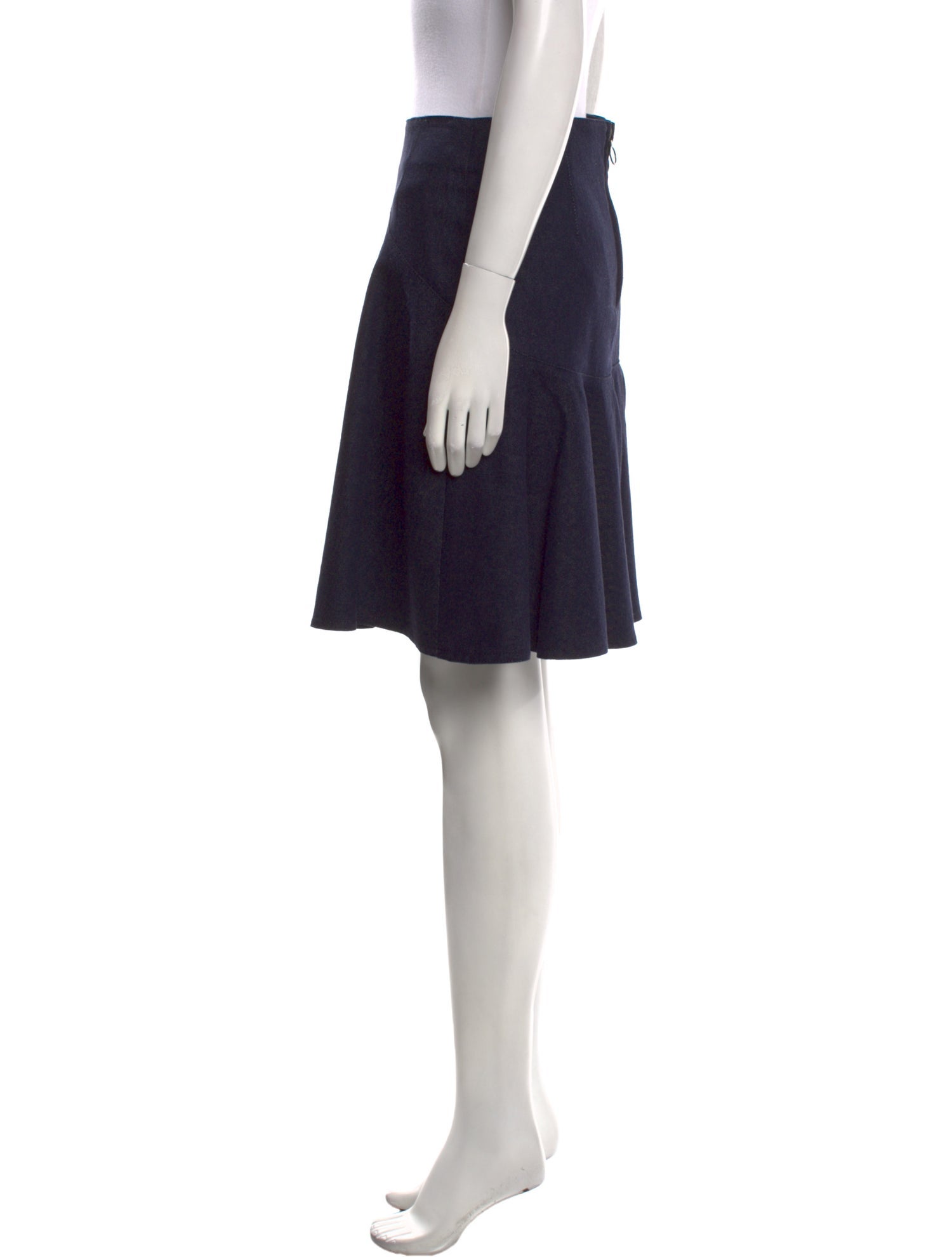 Akris Punto Pleated Accents Knee-Length Skirt