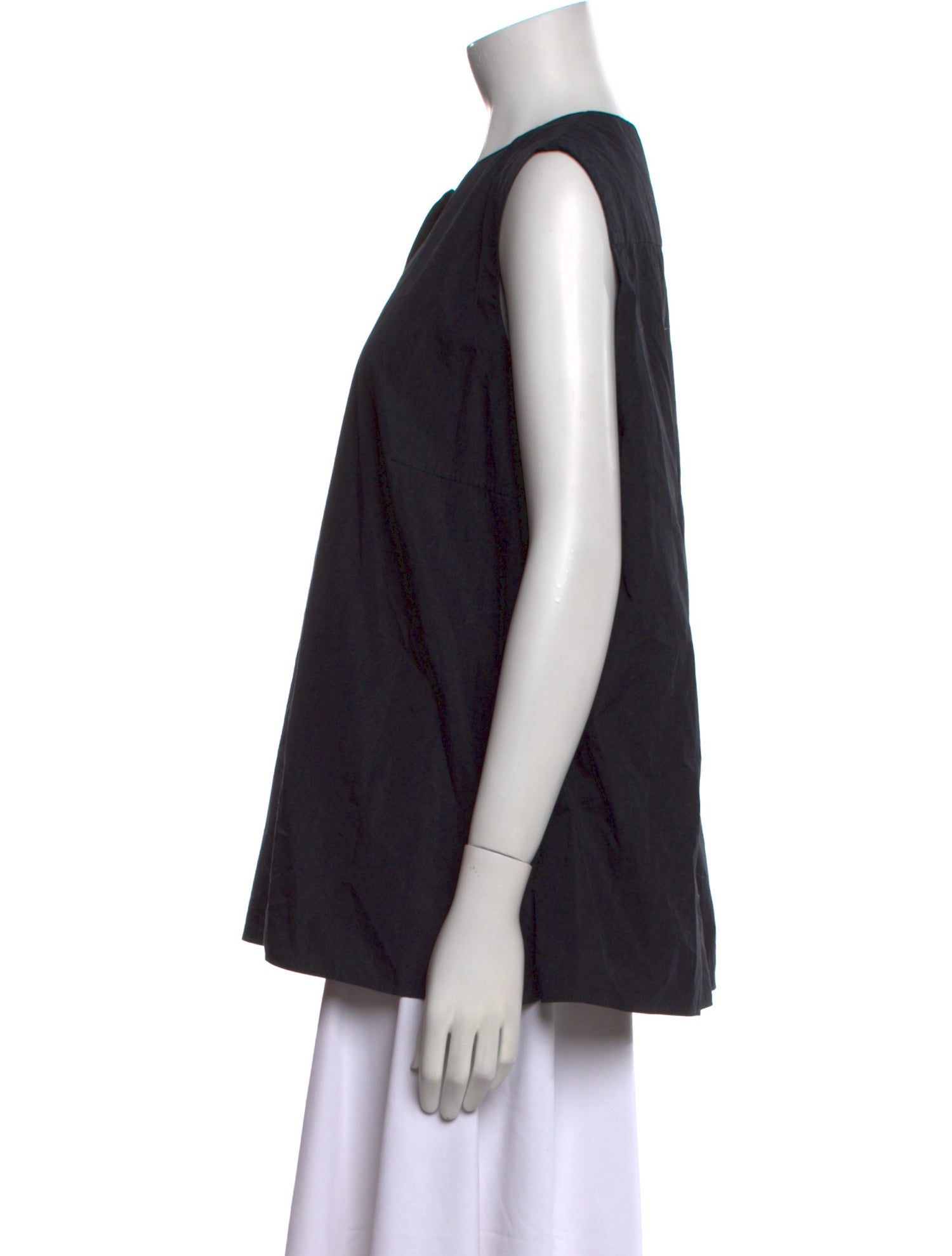 Akris Punto Crew Neck Sleeveless Top