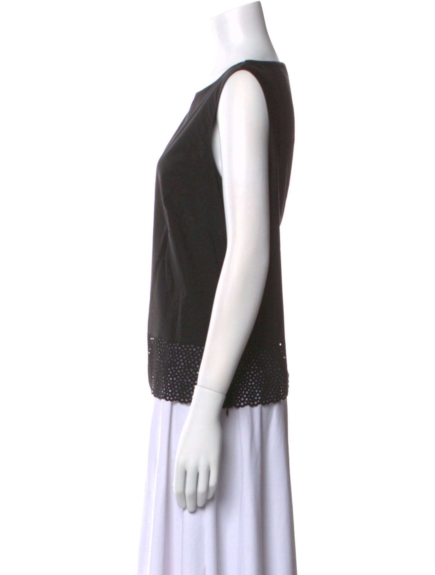 Akris Punto Scoop Neck Sleeveless Top