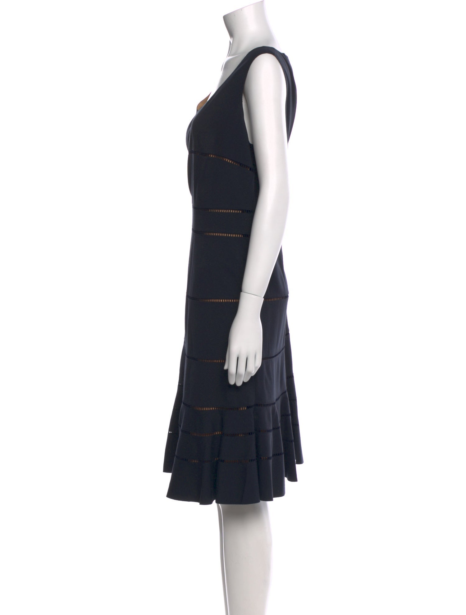 Akris Punto Scoop Neck Knee-Length Dress