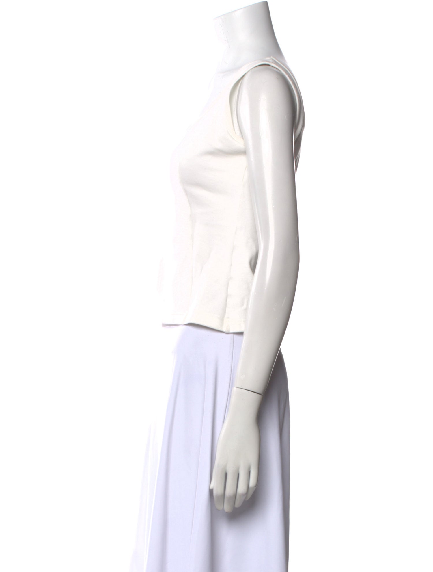 Akris Punto Scoop Neck Sleeveless Crop Top