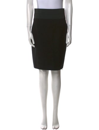 Akris Punto Knee-Length Skirt