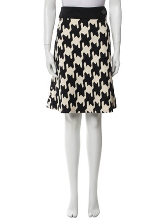 Akris Punto Wool Knee-Length Skirt