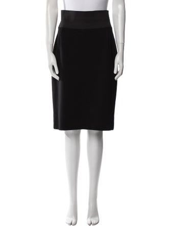 Akris Punto Knee-Length Skirt