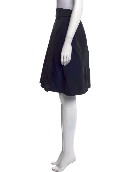 Akris Punto Pleated Accents Knee-Length Skirt