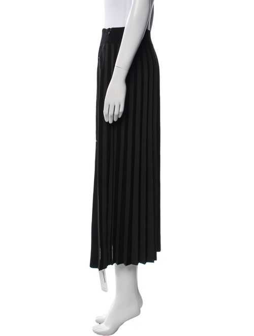 Akris Punto Midi Length Skirt