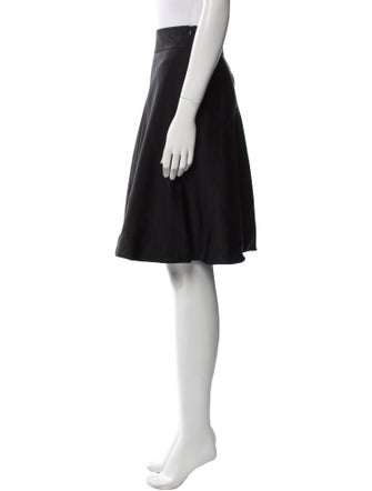 Akris Punto Knee-Length Skirt