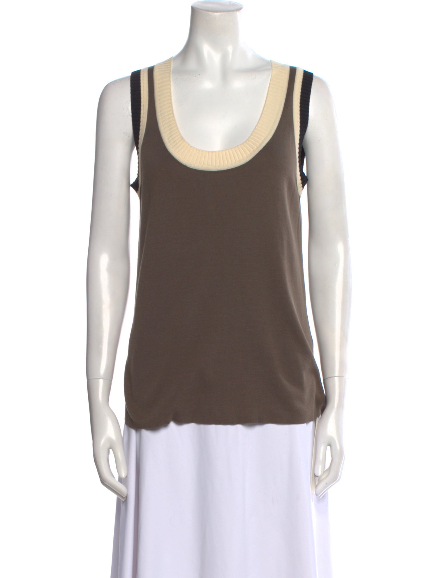 Akris Punto Scoop Neck Sleeveless Top