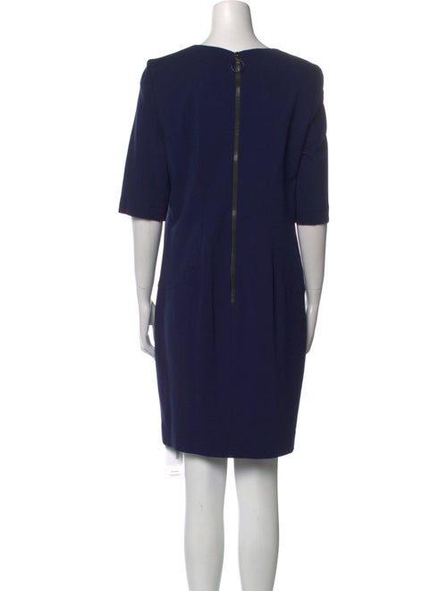 Akris Punto Scoop Neck Knee-Length Dress