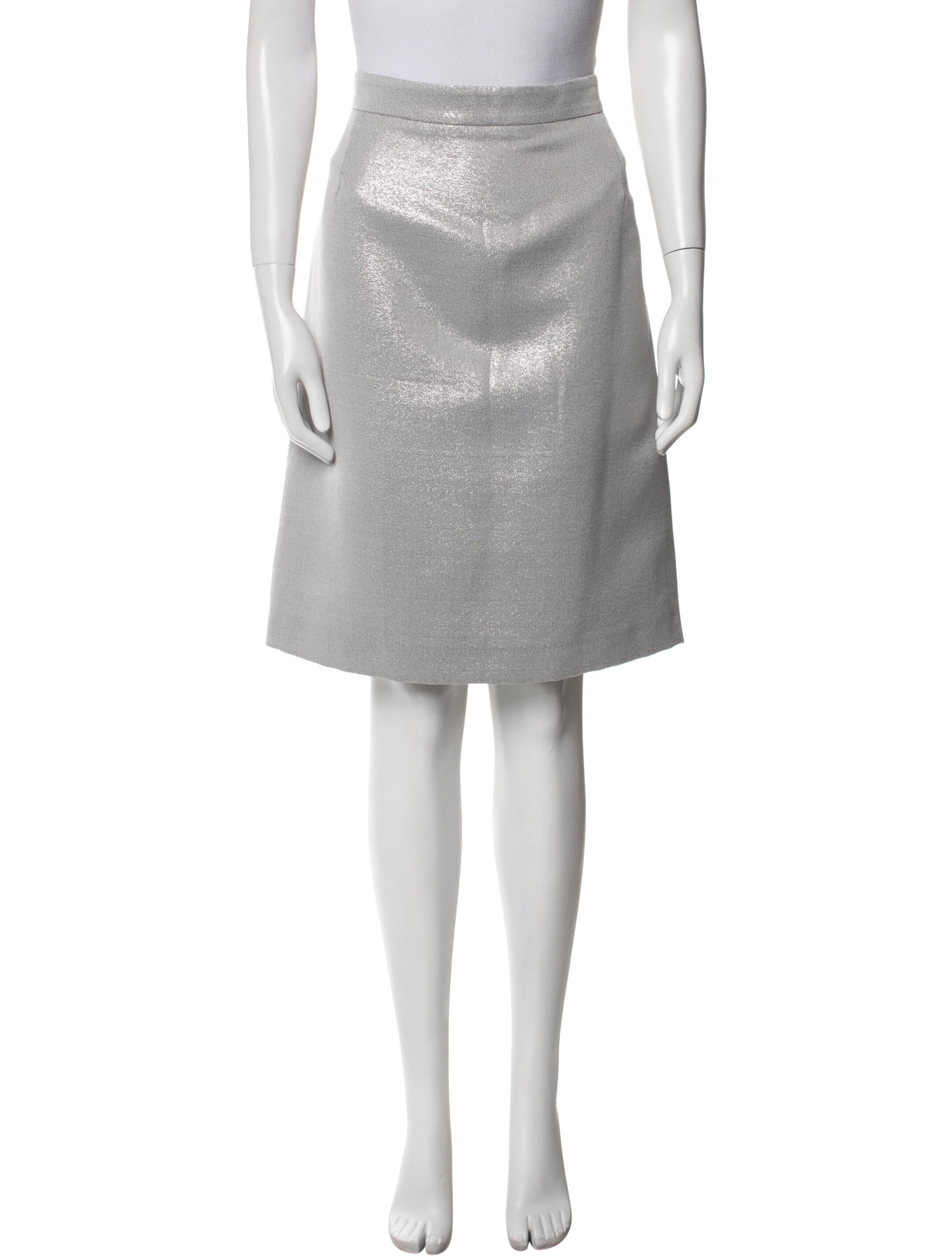 Akris Punto Knee-Length Skirt