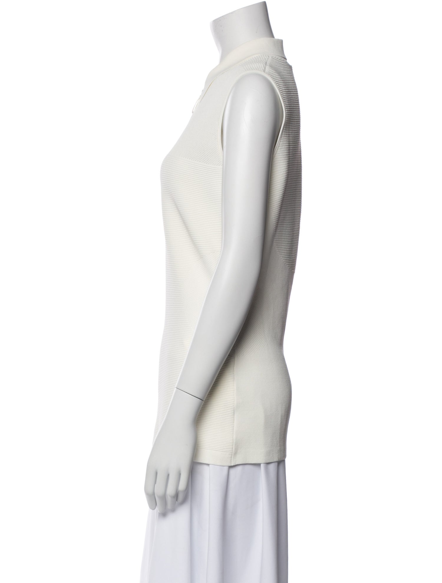 Akris Punto V-Neck Sleeveless Top