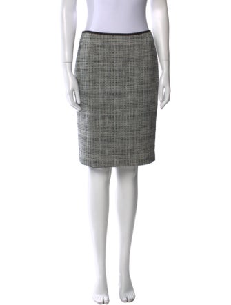 Akris Punto Wool Knee-Length Skirt