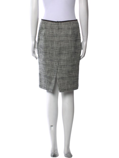 Akris Punto Wool Knee-Length Skirt