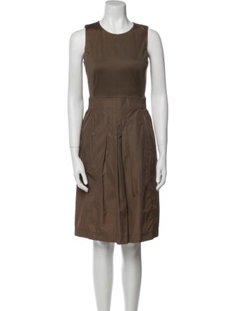 Akris Punto Scoop Neck Knee-Length Dress